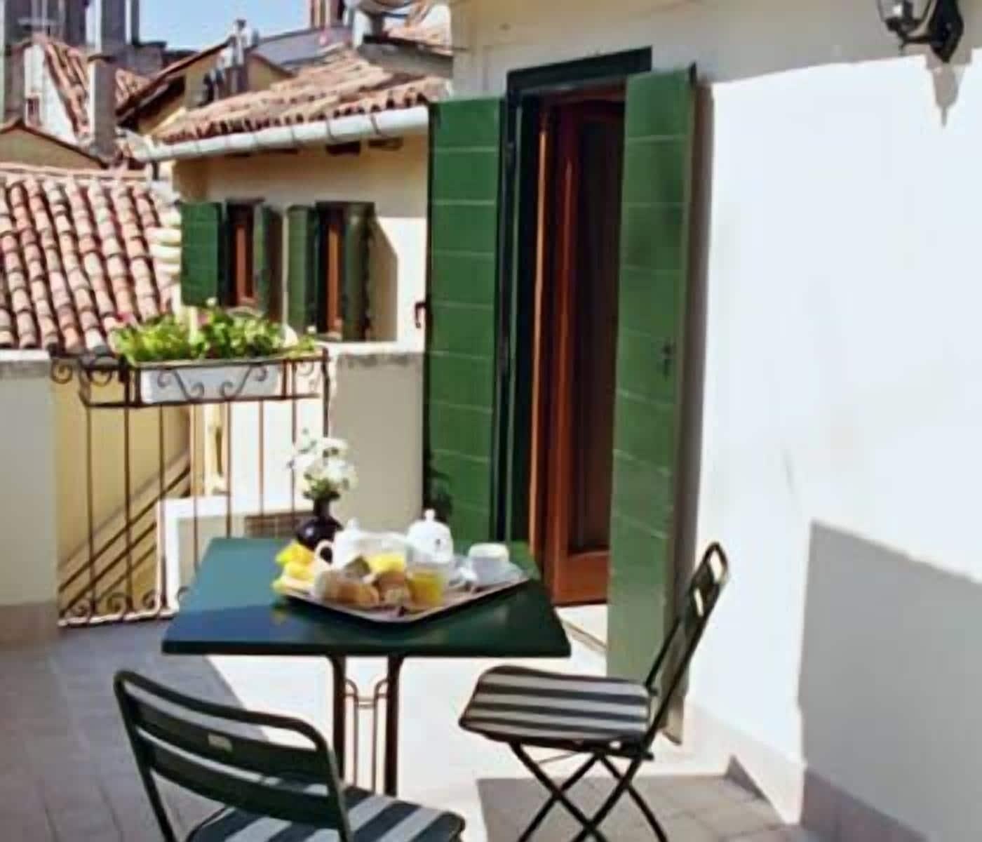 Residenza Goldoni Bed and Breakfast Venecia Exterior foto