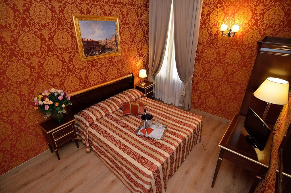 Residenza Goldoni Bed and Breakfast Venecia Exterior foto